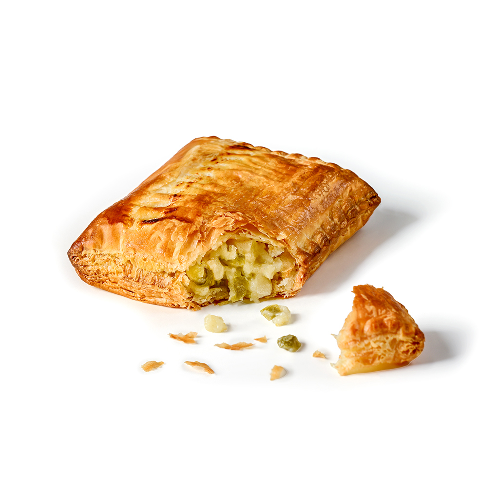 ⁠cheese and jalepeno pasty
